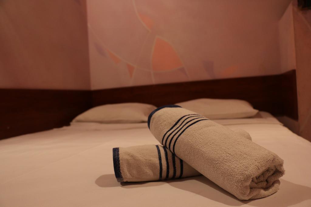 Motel Acapulco Yerevan Exterior photo
